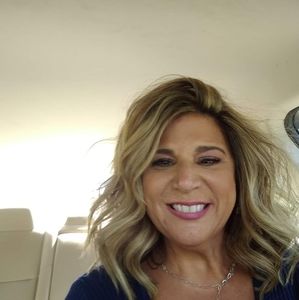 Meet your Posher, Dawn